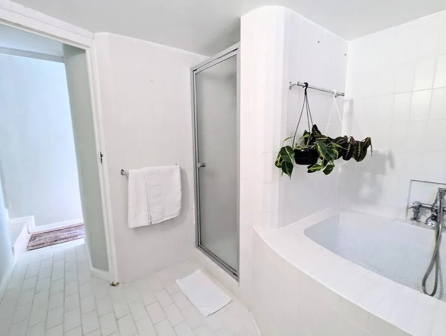 Beachside 2Bd Home In The Heart Of Sea Point! ケープタウン 0*,  南アフリカ
